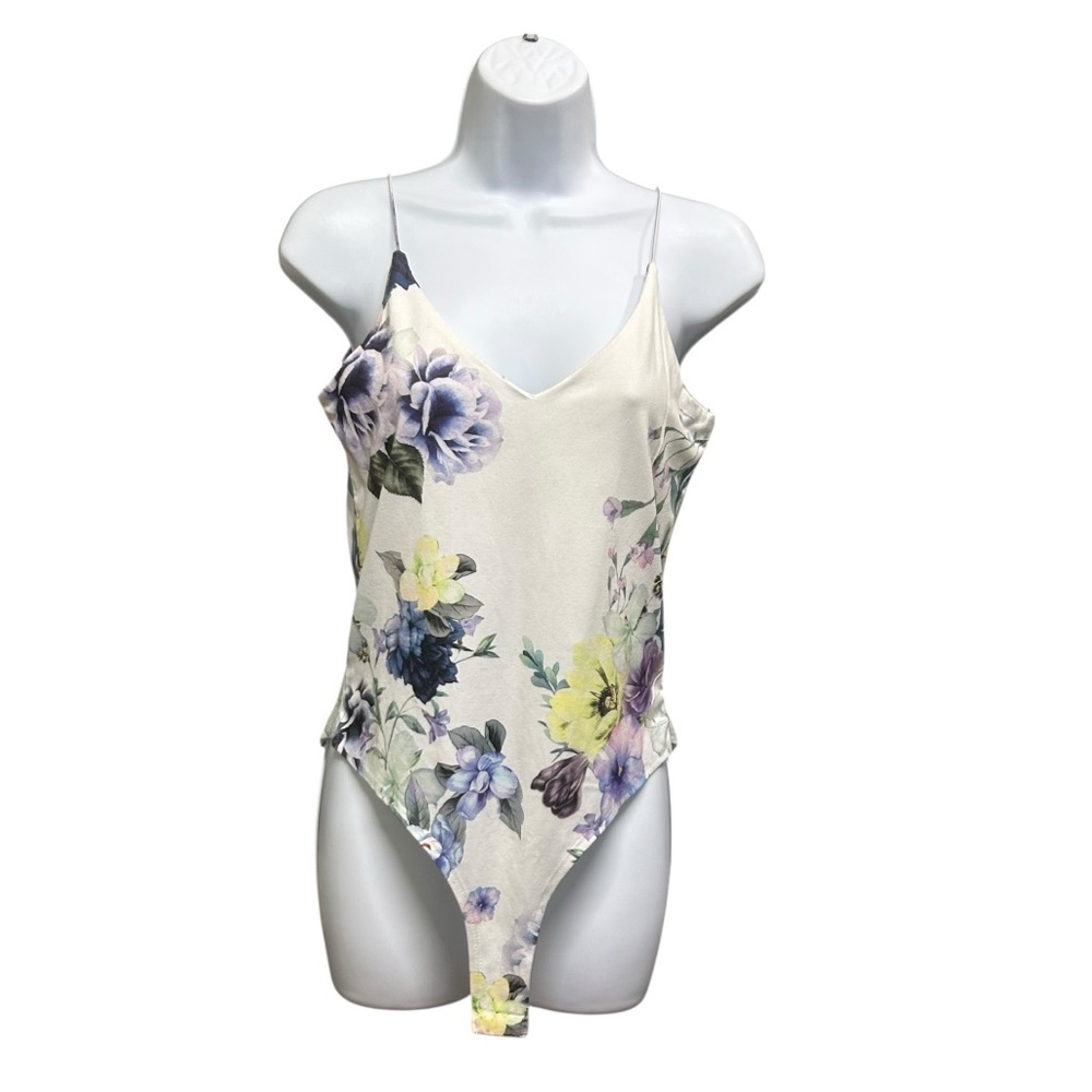 Live in the Moment Purple Floral Strappy Bodysuit Size M